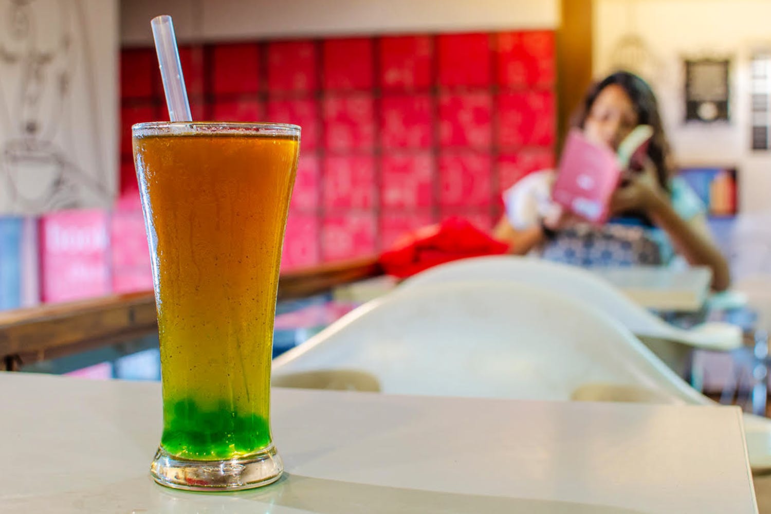 Drink Bubble Tea From Oxford Cha Bar LBB Kolkata