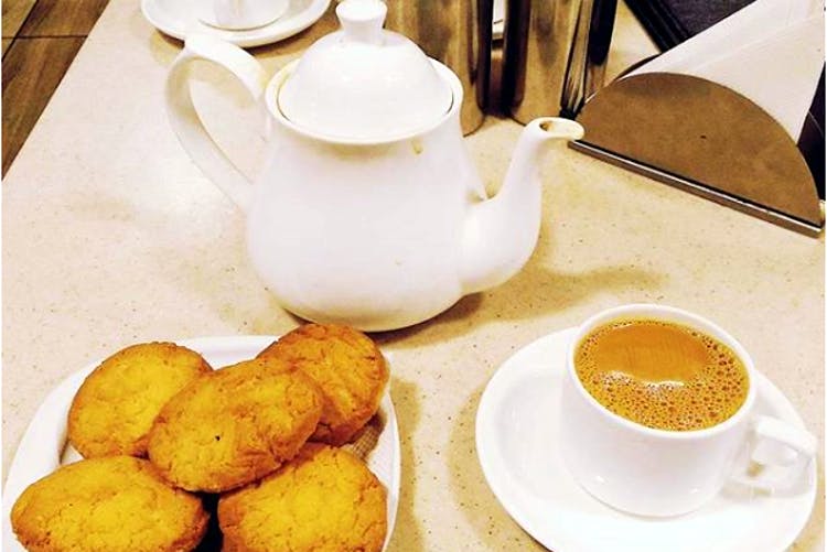 Food,Cuisine,Dish,Ingredient,Breakfast,Drink,Fried food,Tea,Saucer,Finger food