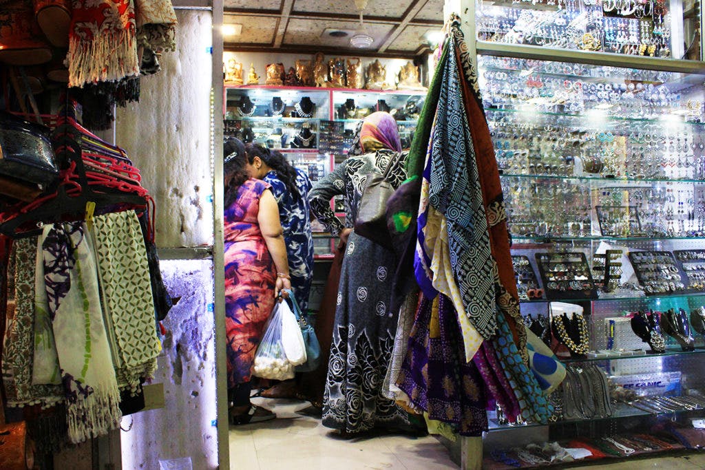 Bazaar,Public space,Market,Boutique,Textile,Retail,Marketplace,Selling,Building,Shopping