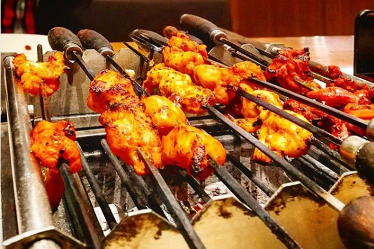 Dish,Cuisine,Barbecue,Food,Shashlik,Grilling,Yakitori,Roasting,Skewer,Souvlaki