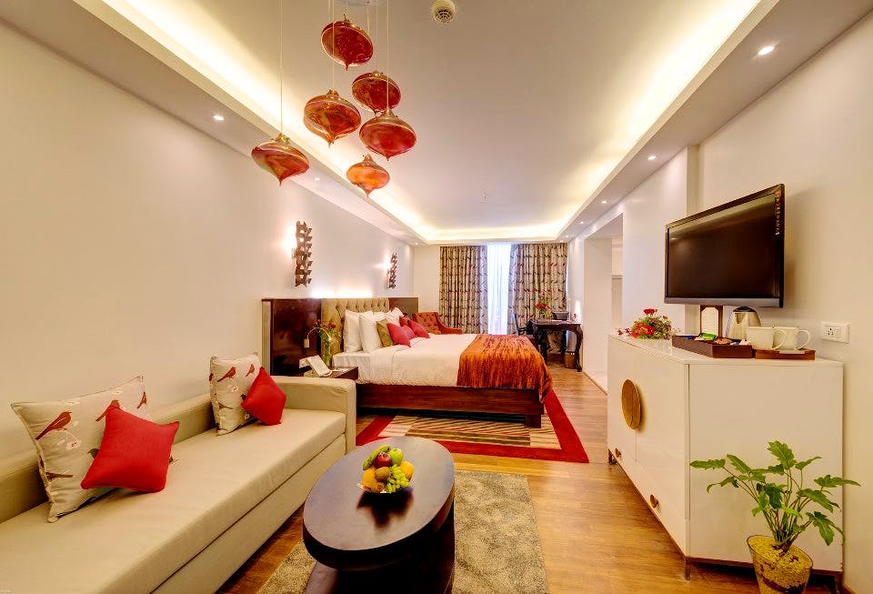 Image result for luxury hotels in kolkata hhi