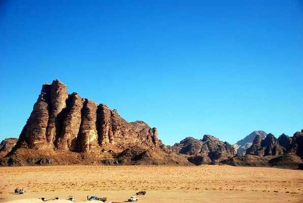 Rock,Mountainous landforms,Wadi,Natural environment,Desert,Natural landscape,Formation,Sky,Landscape,Ecoregion