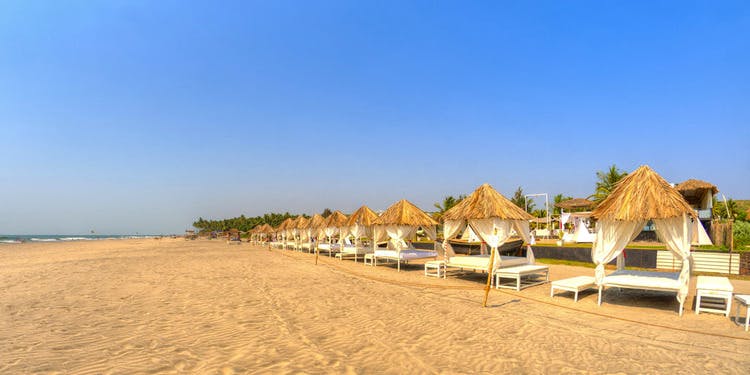 Resort,Beach,Vacation,Sea,Sand,Shore,Tourism,Coast,Ocean,Horizon