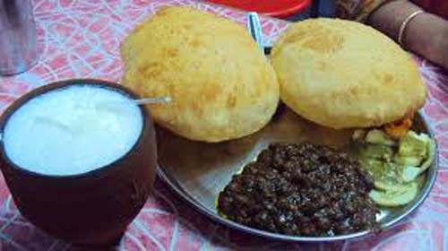 Dish,Food,Cuisine,Ingredient,Chole bhature,Produce,Indian cuisine,Baked goods