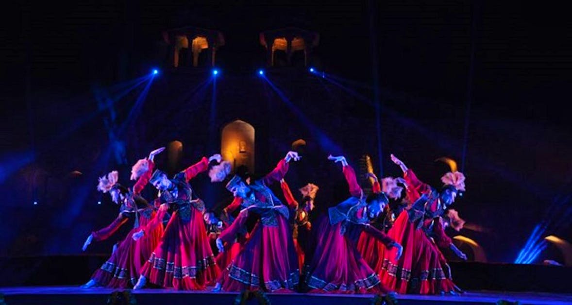 A Performing Art Pass | The 8th Delhi International Arts Festival | LBB