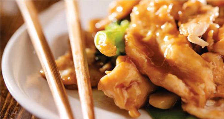 Dish,Food,Cuisine,Ingredient,Yakitori,Satay,Orange chicken,Horumonyaki,Meat,General tso's chicken