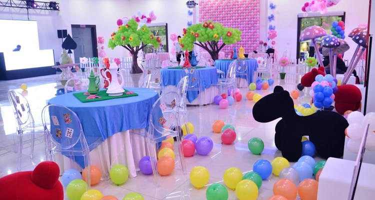 Balloon,Party,Party supply,Table,Event,Toy,Buffet,Centrepiece,Baby shower,Birthday