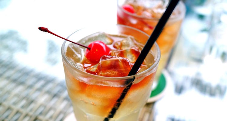 Drink,Food,Ingredient,Non-alcoholic beverage,Cocktail,Alcoholic beverage,Mai tai,Punch,Long island iced tea,Cuisine