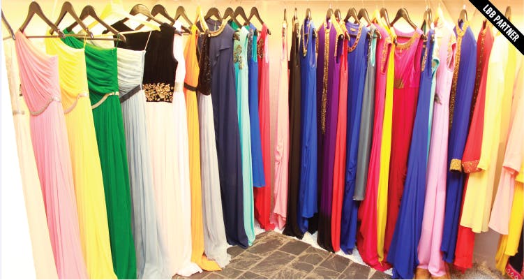 Clothing,Room,Clothes hanger,Dress,Textile,Boutique,Closet