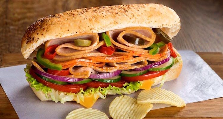 Dish,Food,Cuisine,Submarine sandwich,Sandwich,Ingredient,Fast food,Pan-bagnat,Finger food,Ham and cheese sandwich