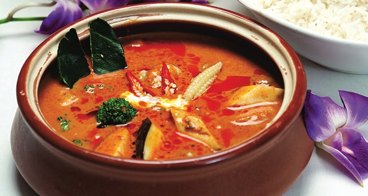 Dish,Food,Cuisine,Red curry,Ingredient,Soup,Curry,Produce,Stew,Bouillabaisse