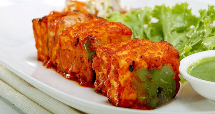 Dish,Food,Cuisine,Ingredient,Meat,Produce,Fried food,Chicken tikka,Recipe,Pakistani cuisine