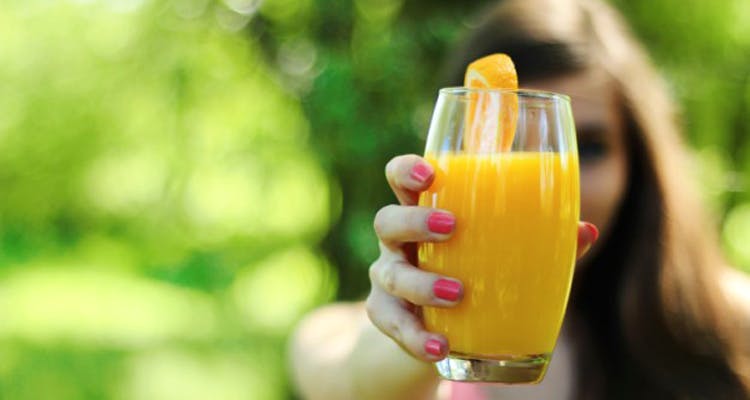 Juice,Drink,Orange juice,Vegetable juice,Mimosa,Non-alcoholic beverage,Bellini,Food,Fuzzy navel,Orange drink