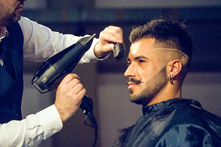 Hair,Hairstyle,Facial hair,Beard,Buzz cut,Barber,Photography,Hairdresser,Ear