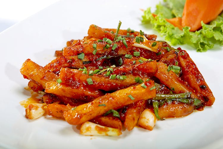Dish,Food,Cuisine,Ingredient,Meat,Produce,Sweet and sour chicken,Tteokbokki,Sweet and sour,Staple food