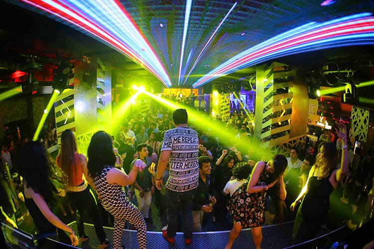 Light,Disco,Visual effect lighting,Neon,Nightclub,Party,Photography,Laser,Fun,Event