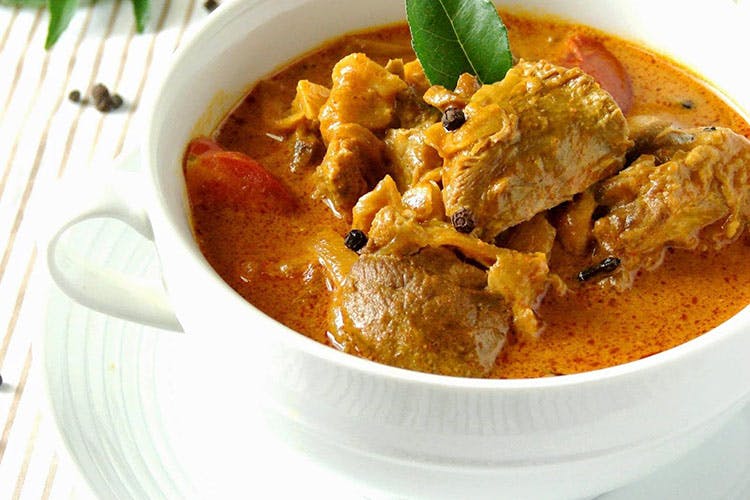 Dish,Food,Cuisine,Ingredient,Meat,Massaman curry,Curry,Red curry,Gulai,Korma