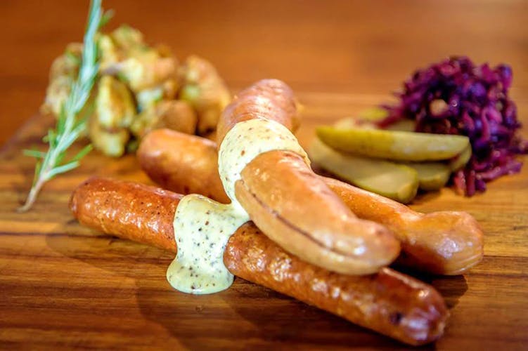 Food,Sausage,Cervelat,Frankfurter würstchen,Mettwurst,Cuisine,Dish,Vienna sausage,Breakfast sausage,Boudin