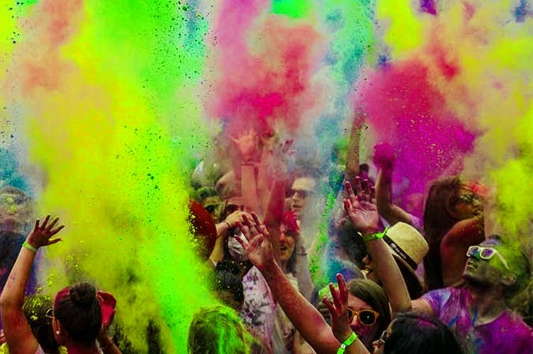 Play, Drink and Splash Colour at These Holi Parties in Town | LBB