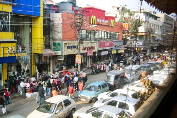 crocs showroom in karol bagh
