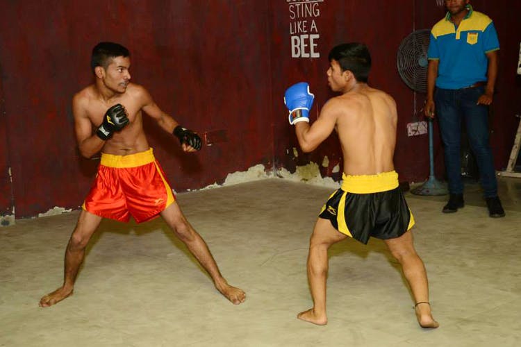 Combat sport,Sanshou,Muay thai,Contact sport,Striking combat sports,Pradal serey,Sports,Individual sports,Barechested,Professional boxing