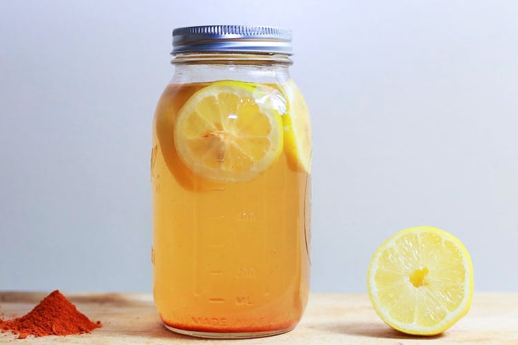 Drink,Orange soft drink,Mason jar,Juice,Orange drink,Meyer lemon,Lemon,Citrus,Lemonade,Food