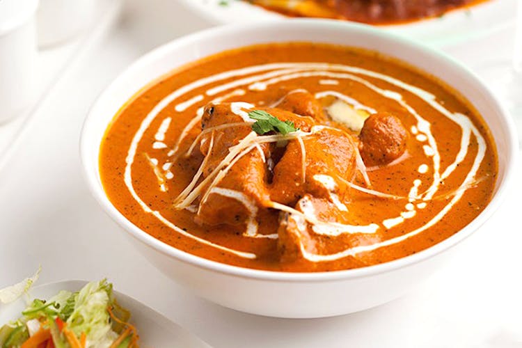 Dish,Food,Cuisine,Red curry,Ingredient,Massaman curry,Soup,Produce,Hot and sour soup,Asian soups