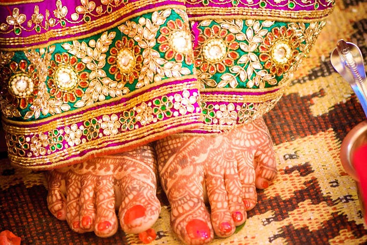 Nail,Pattern,Mehndi,Design,Bangle,Tradition