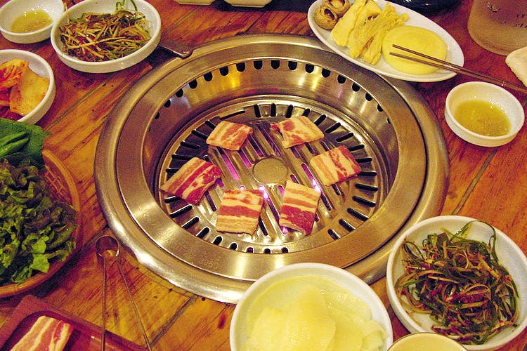 Dish,Food,Cuisine,Ingredient,Hot pot,Meal,Chinese food,Korean royal court cuisine,Produce,Supper