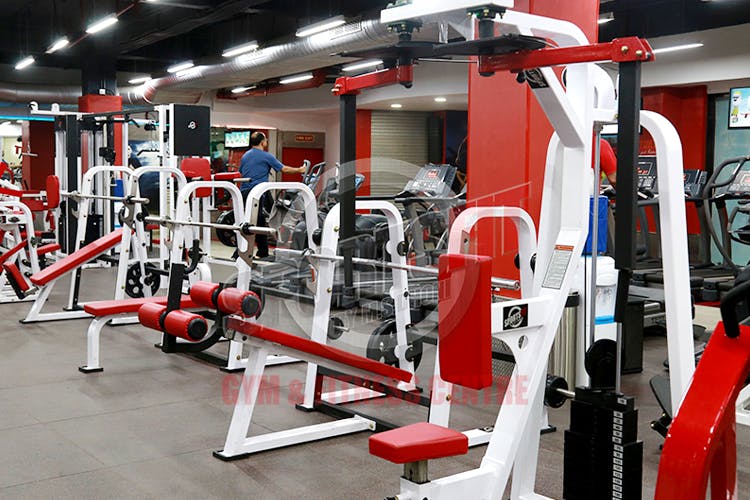Gym,Sport venue,Exercise equipment,Physical fitness,Room,Weightlifting machine,Exercise machine,Weight training,Bench,Strength training