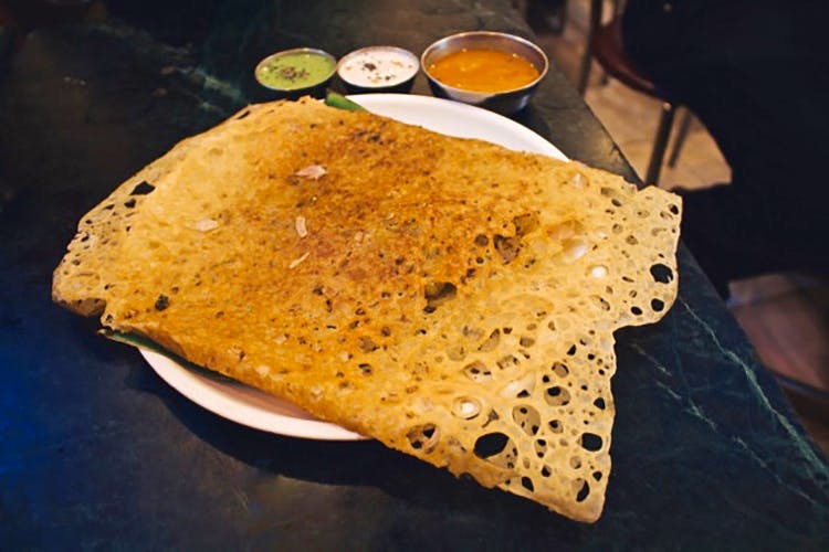 Dish,Food,Cuisine,Dosa,Ingredient,Indian cuisine,Roti,Baked goods,Papadum,Chapati