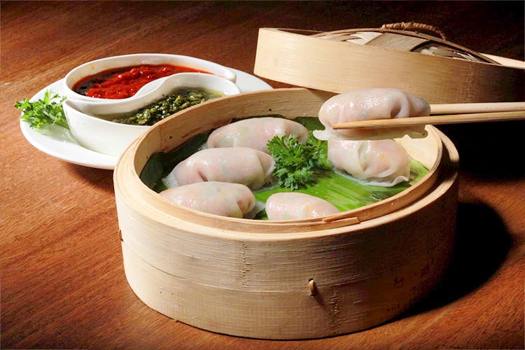 Dish,Food,Cuisine,Dim sum,Ingredient,Chinese food,Dim sim,Produce,Hong Kong cuisine,Huaiyang cuisine