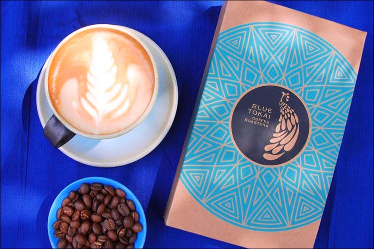 Coffee,Caffeine,Drink,Coffee cup,Jamaican blue mountain coffee,Latte,Cappuccino,Single-origin coffee,White coffee,Instant coffee