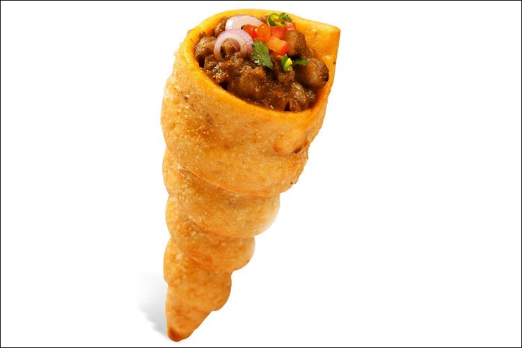 Food,Dish,Cuisine,Ingredient,Fried food,Produce,appetizer,Taquito,Comfort food
