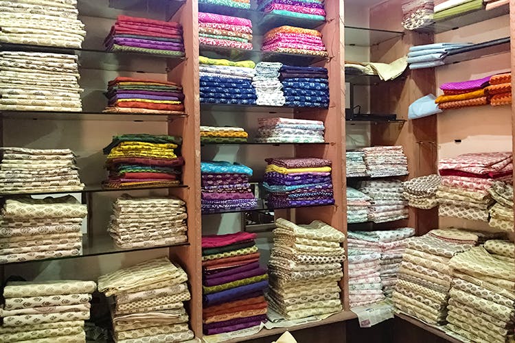 Textile,Thread,Outlet store,Wool,Retail,Building,Inventory