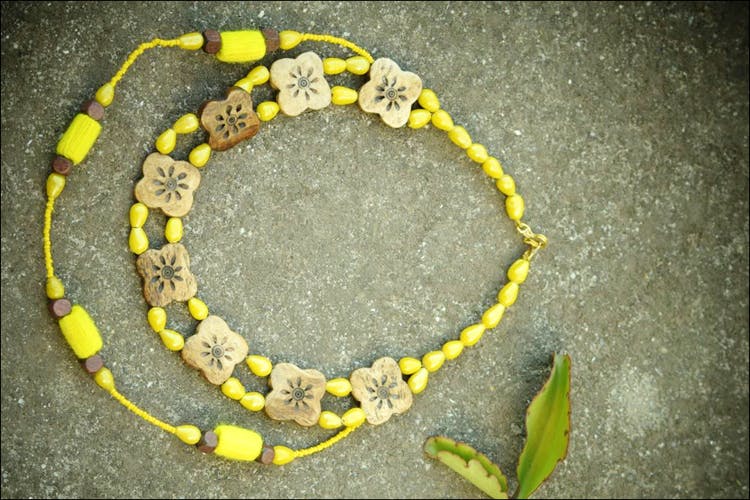 Yellow,Elapidae,Fashion accessory,Snake,Scaled reptile,Coral snake,Jewellery