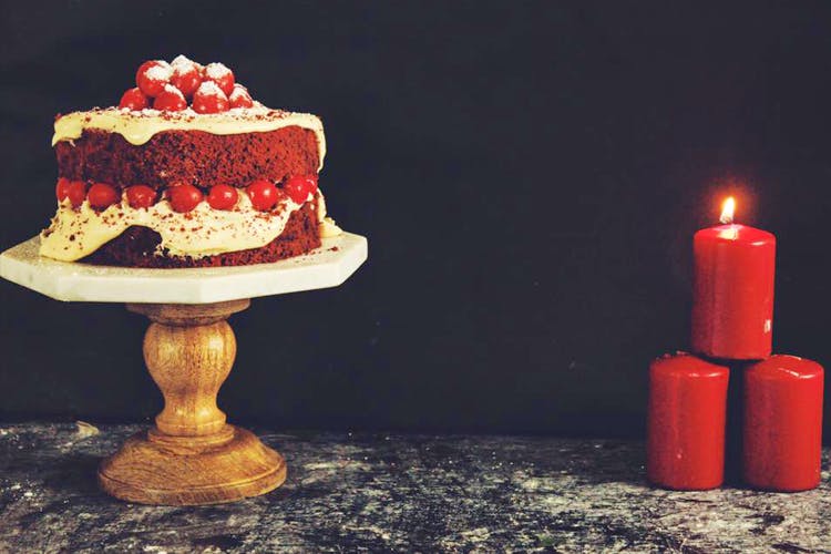 Red,Cake,Food,Dessert,Lighting,Candle,Baked goods,Sweetness,Cuisine,Pasteles