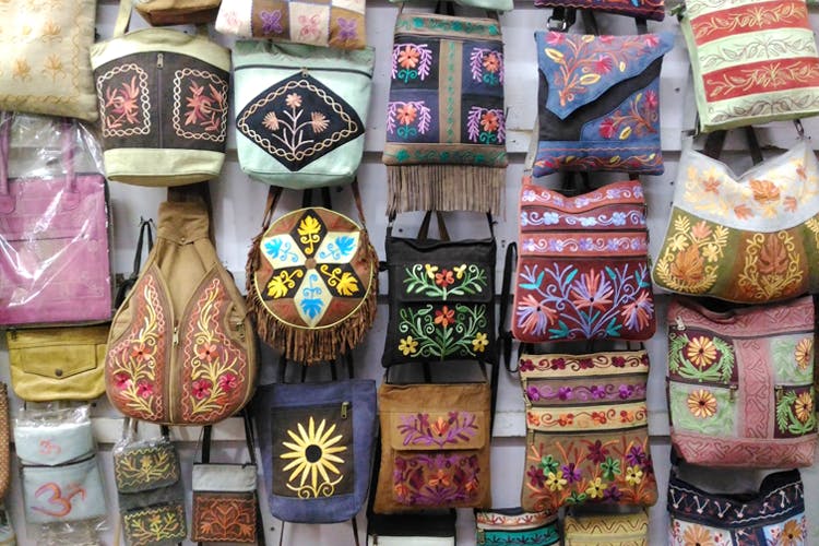 BANGKOK,THAILAND - 2 FEBRUARY 2017 : Selling Leather Bag At Shop In Market  Stock Photo, Picture and Royalty Free Image. Image 71695604.