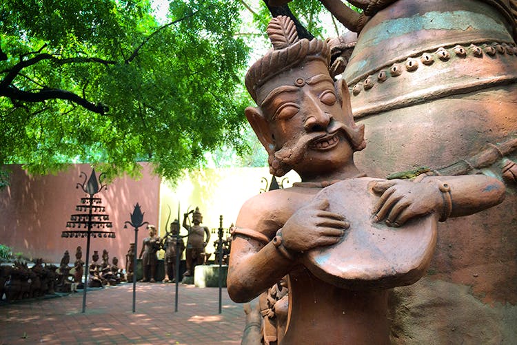 Statue,Sculpture,Art,Tree,Temple,Monument,World,Hand,Leisure,Metal