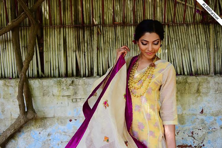 Clothing,Sari,Yellow,Pink,Formal wear,Magenta,Textile,Photo shoot,Neck,Photography
