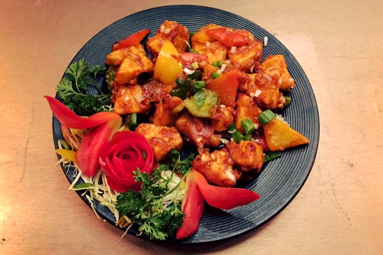 Dish,Food,Cuisine,Ingredient,Meat,Kung pao chicken,Chicken 65,Vegetarian food,Produce,Salad