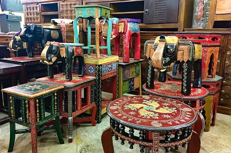 7 Must Consider Wholesale Furniture Market in Delhi for Royal and Affordable Furniture