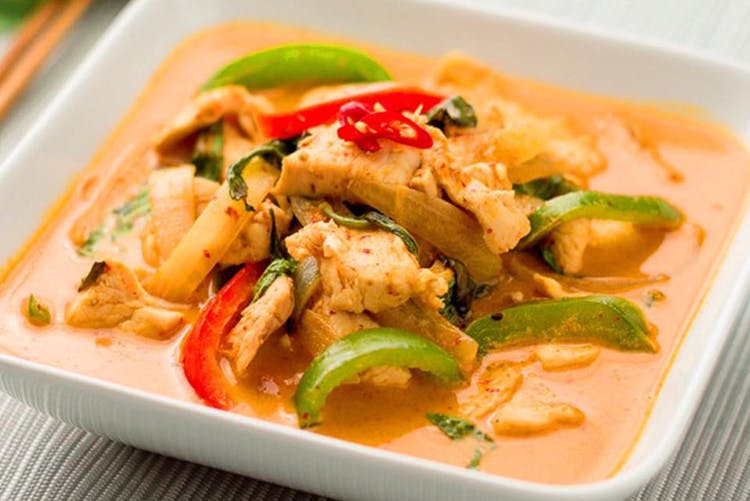 Dish,Food,Cuisine,Red curry,Ingredient,Yellow curry,Thai curry,Meat,Tom kha kai,Produce