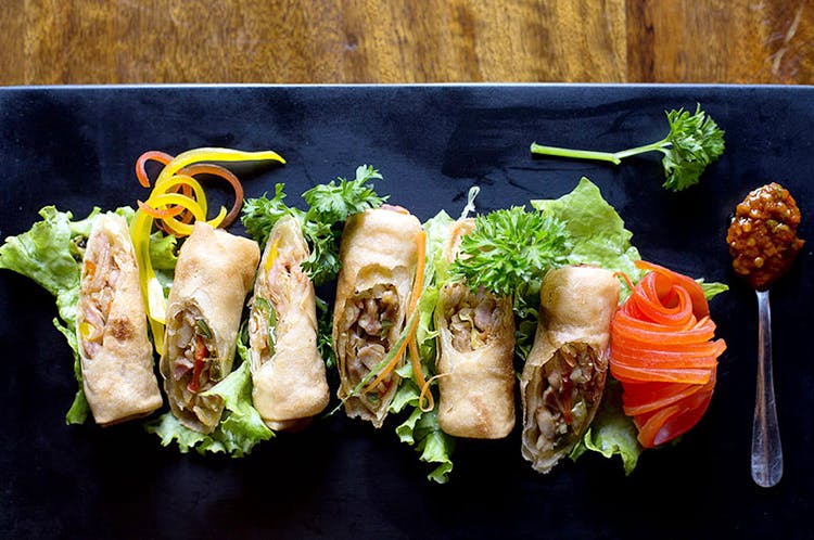 Cuisine,Food,Dish,Ingredient,appetizer,Produce,Recipe,Spring roll,Finger food,Meat