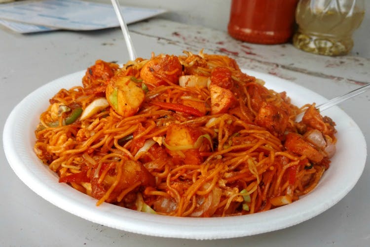 Dish,Food,Cuisine,Ingredient,Agujjim,Rice noodles,Naporitan,Noodle,Mie goreng,Fideo