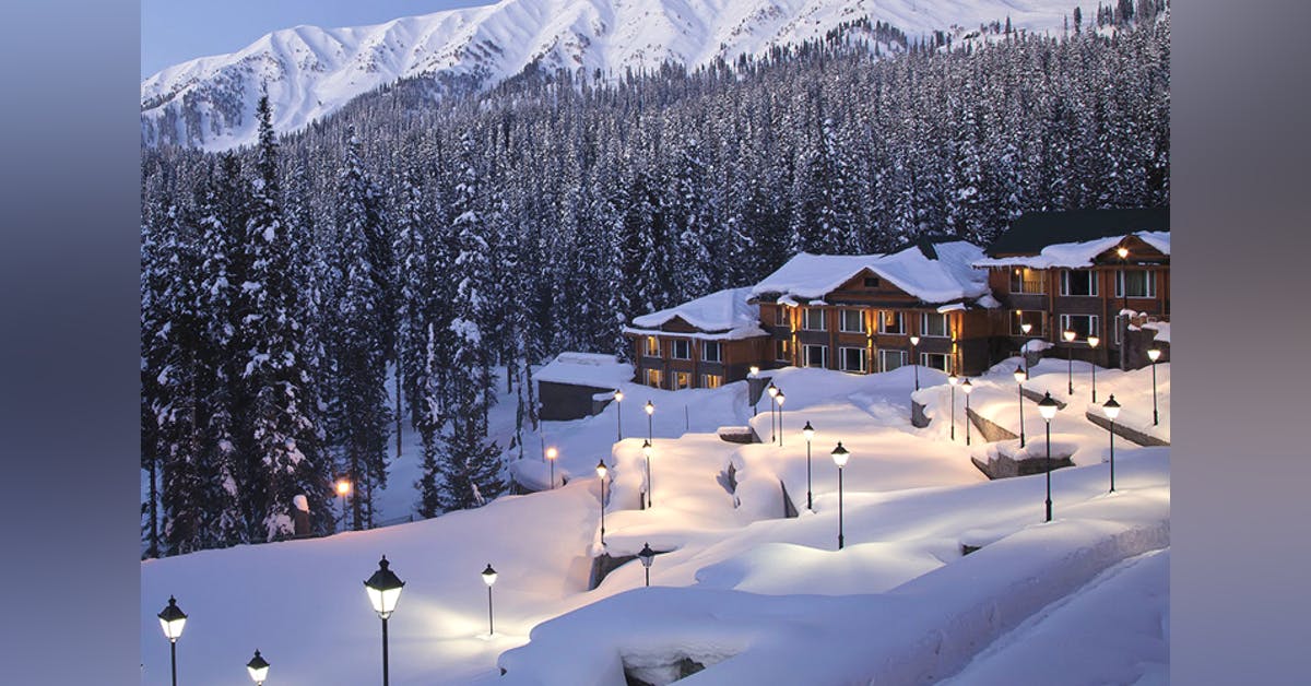 Going Skiing In Gulmarg? Stay At These Breathtaking Resorts