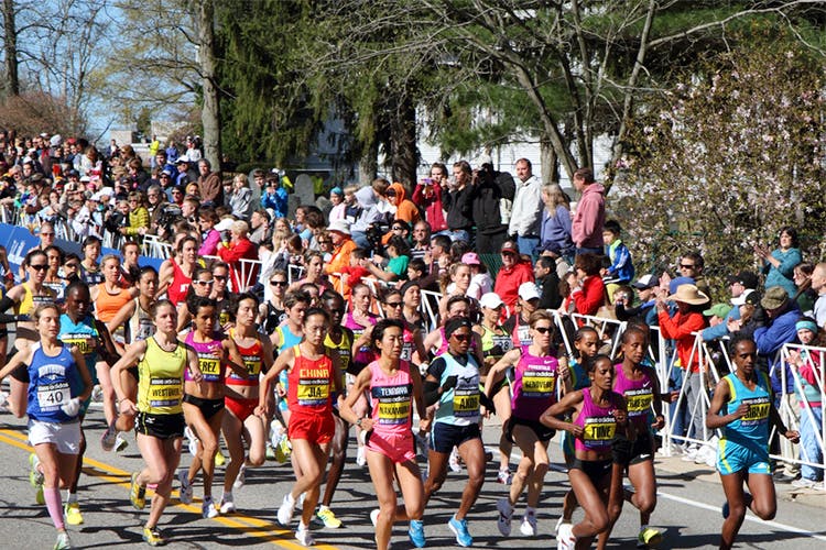 Marathon,Long-distance running,Running,Crowd,Outdoor recreation,Recreation,Athletics,Duathlon,Athlete,Individual sports