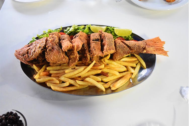 Dish,Food,Cuisine,Steak frites,Ingredient,French fries,Meat,Steak,Mixed grill,Sirloin steak