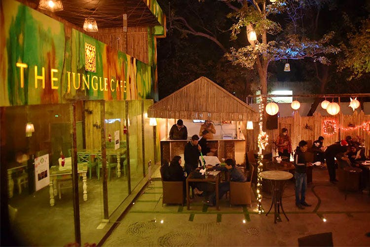 The Jungle Cafe Sainik Farms: Jungle-Themed Restaurant | LBB