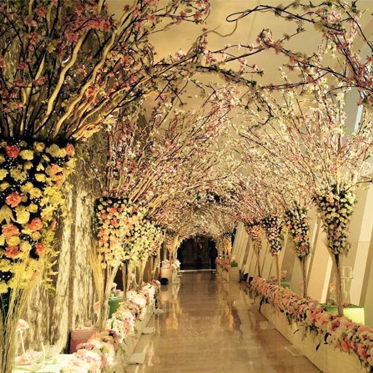 13 Indian  Wedding  Decor  Ideas  To Jazz Up Your Entrance  